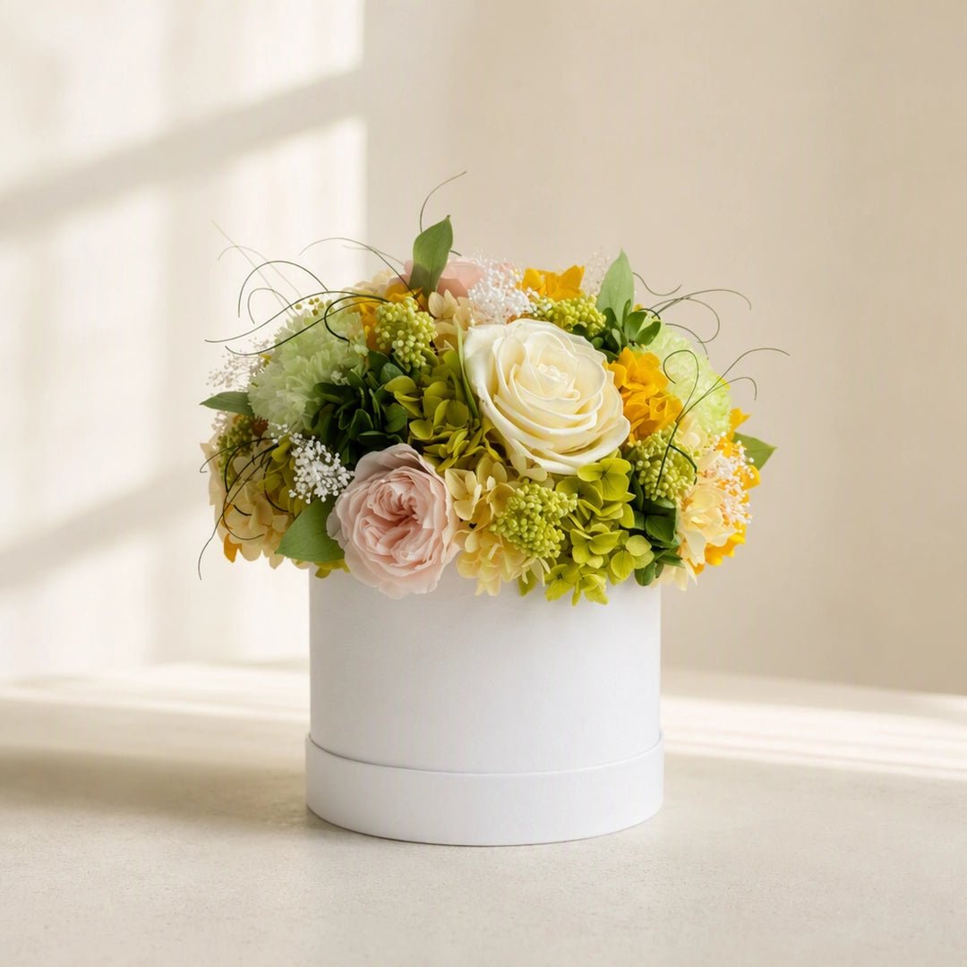 Soft Garden Preserved Flower Hat Box - Alzethyn