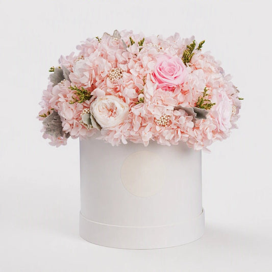 Blush of My Heart Preserved Flower Hat Box - Alzethyn