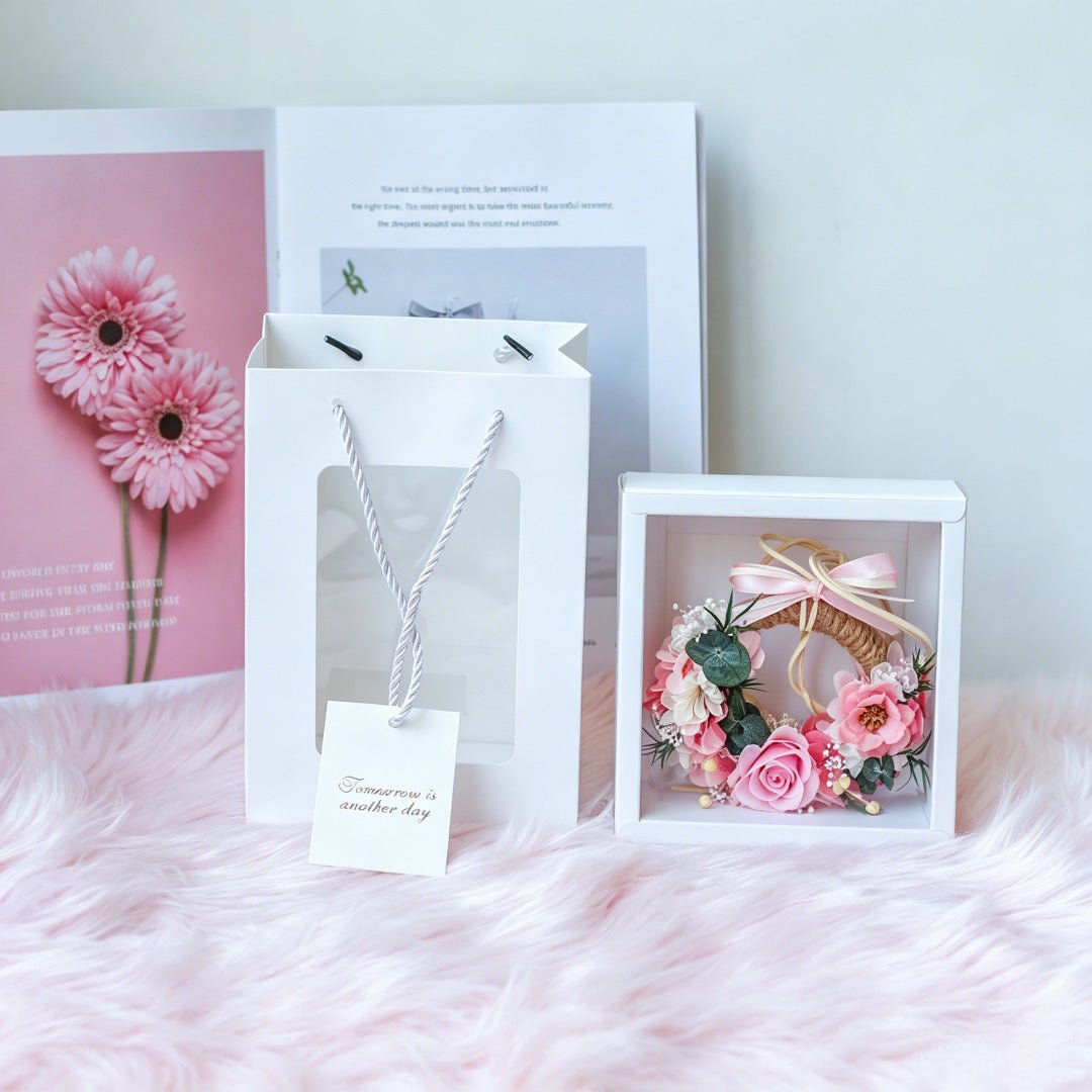 Eternal Flower Garland - Aura Petal