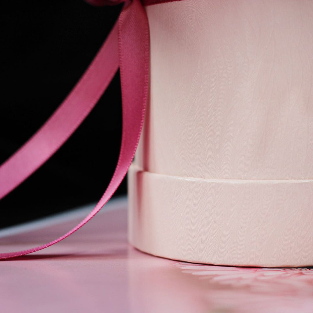 Everlasting Love Flower Bucket - Aura Petal